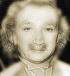Albert Einstein si trasforma in Marilyn Monroe